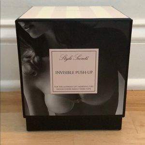 Victoria’s Secret Invisible Push-Up Bra